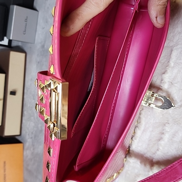 Boutique brand 3 way handbag - Picture 7 of 11